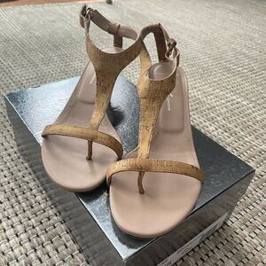 Donald J Pliner cork kitten heels